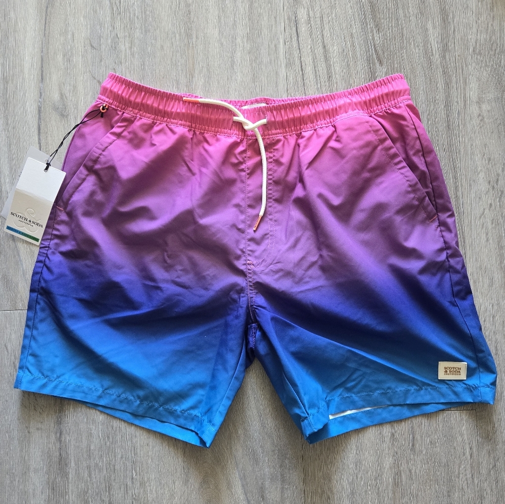Scotch & Soda swim trunks size large